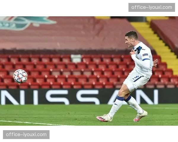 赫尔泽勒强调球队保持谦逊 冲击欧战席位需稳扎稳打